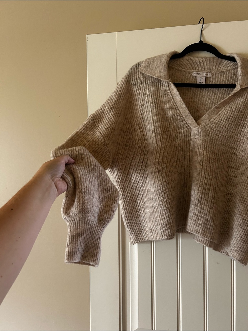 Sincerely Jules Beige Ribbed V-Neck Collared Sweater - Picture 2 of 3
